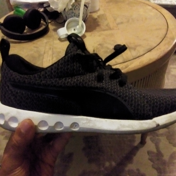 Puma - Picture 2 of 2